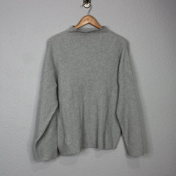 Cheap Monday Grey Rival Knit Mock Neck Ribbed Sweater sz M - Picture 4 of 6